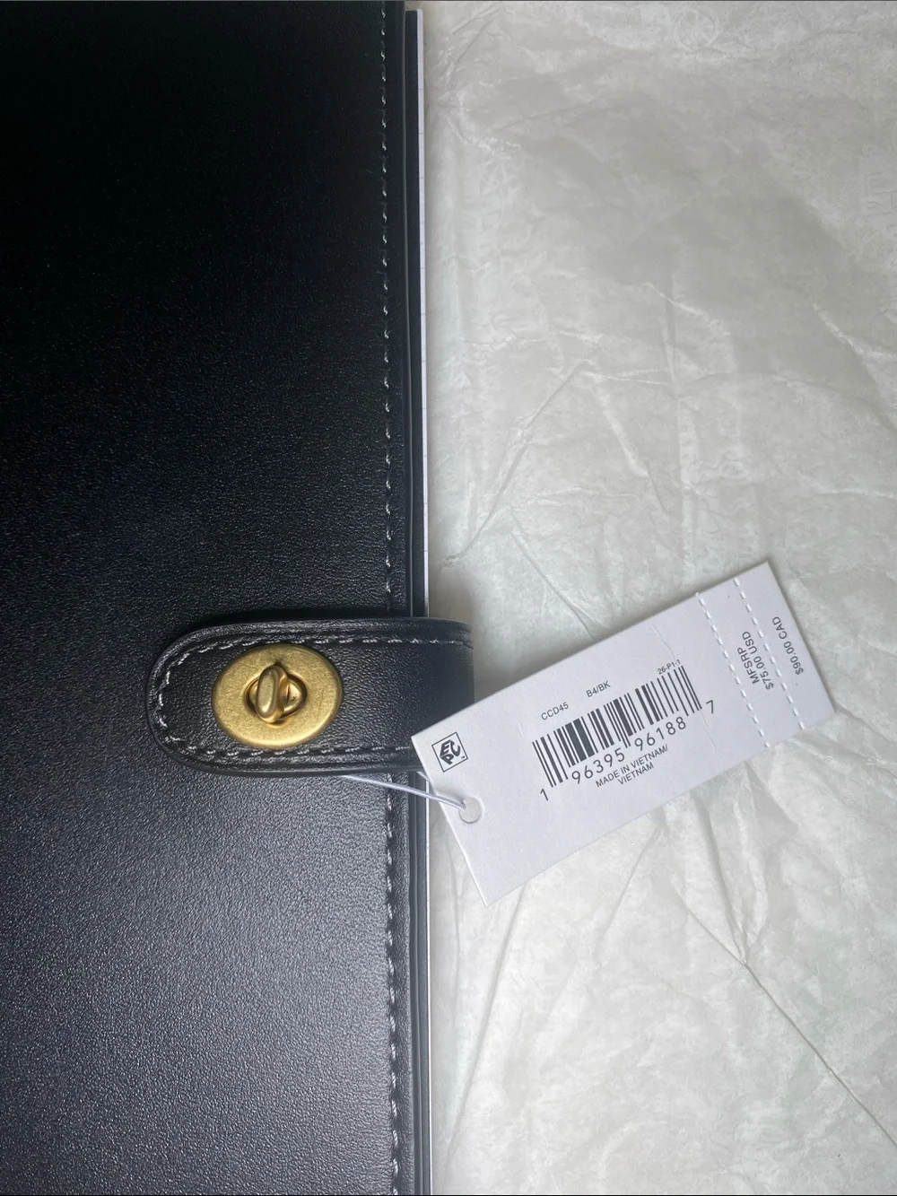 NWT Coach Black Glove Tanned Leather Notebook with Brass Turnlock🖤✨